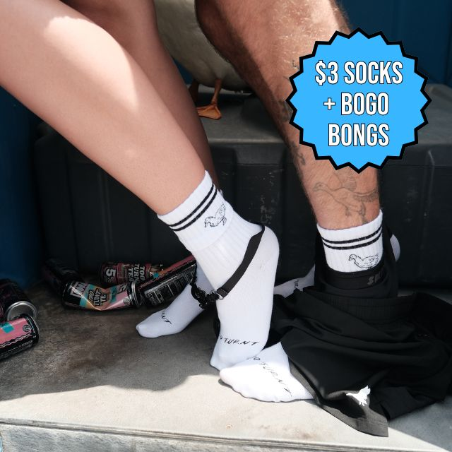 SOCKS & MORE